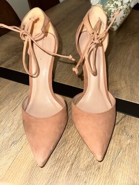 Aldo Blush Pink Ankle Strap Pointed Toe Heels – Suede Finish
